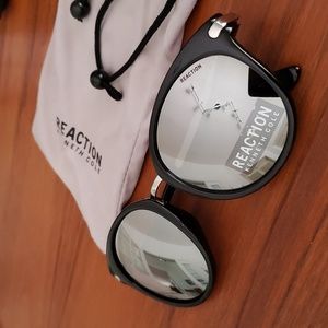 Reaction by Kenneth Cole Vintage Sunglasses.. black & chrome